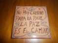 PLACA CERAMICA "La paz es el camino"